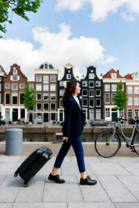 آسانترین و راحت ترین راههای مهاجرت به هلند برای ایرانیان (کاری، تحصیلی، سرمایهگذاری) آسانترین و راحت ترین راههای مهاجرت به هلند برای ایرانیان (کاری، تحصیلی، سرمایهگذاری)